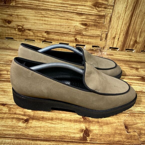 Wirth Suede Slip-On Loafers Sz 6,5 Women's Shoes - Picture 2 of 7